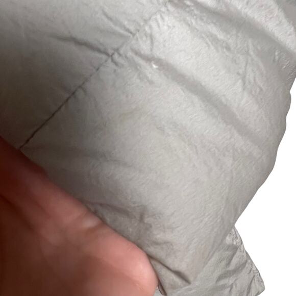 Mackage Freya Gray Hooded Down Puffer Jacket Coat Size Small - Picture 8 of 15